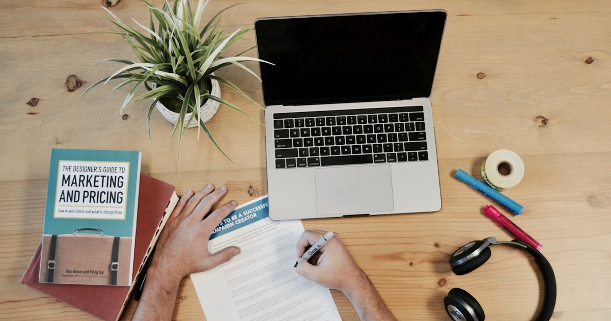 ブランド成功事例 — 世界的なブランドの広告キャンペーンイメージ